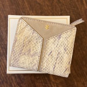 NIB STELLA & DOT COVET HIGHLINE WALLET - SNAKE